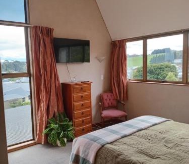 Balclutha Bed & Breakfast | Clutha Views