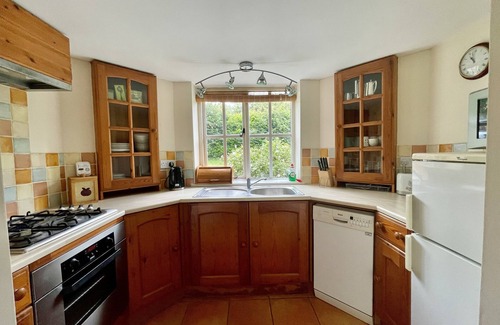 Corton Cottage | Coach House In The Picturesque Village Of Mere