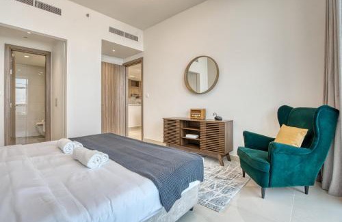 Mina Al Arab Apartment | Coastal Bliss 1BHK Sea View Apartment by Czechin
