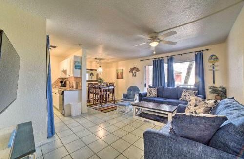 Corpus Christi Apartment | Coastal Condo with Dock Access, 2 Miles to Beach!