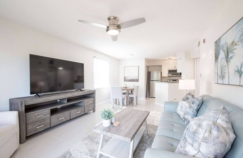 Ocean Side Village Condo | Coastal Oasis Near Beach & Pool