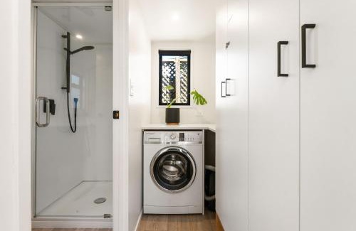 Mount Maunganui House | Coastal Tiny House