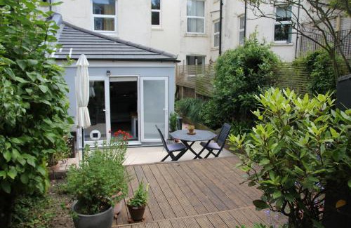 Bexhill-on-Sea Apartment | Coastland Retreat