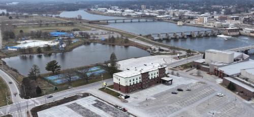 Ottumwa Hotel | Cobblestone Hotel & Suites - Ottumwa