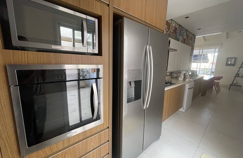 Vila Alzira Apartment | Cobertura 3 dormitórios, com piscina e churrasqueira privativas, até 6 pessoas