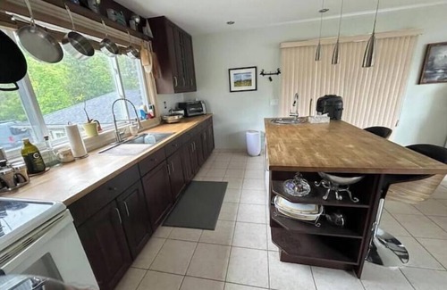 Norland House | Coboconk Cottage First floor