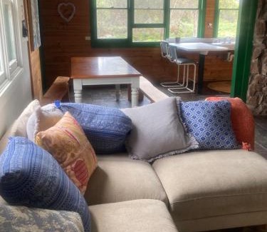 Coles Bay House | Cockatoo Park