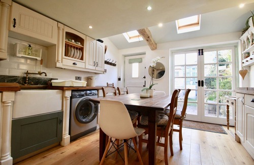 Seaford Cottage | Cockle Cottage, An artists haven, Charming Cottage
