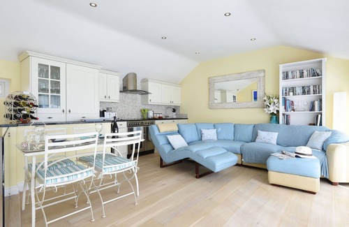Marazion Cottage | Cockleshell Cottage, pristine luxury and tranquility