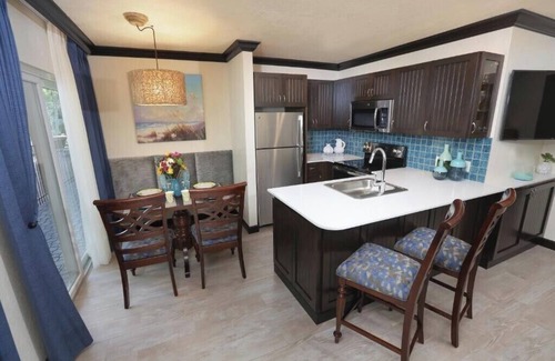 Cocoa Beach Villa | Cocoa Beach Near Kennedy Space center and Cruise ports