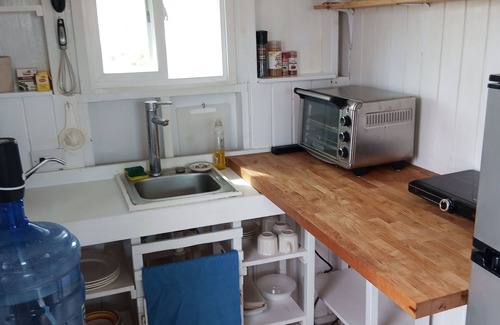 Gregory Town Cottage | Cocolobba Cottage by the Sea in Whale Point