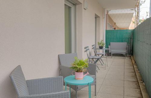 Les Poulettes Apartment | Cocon urban Terrasse et Stationnement gratuit