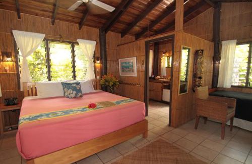 Taveuni Island East Resort | Coconut Grove Beachfront Resort