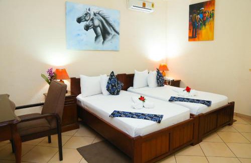 North Ridge Hotel | Coconut Grove Regency Hotel