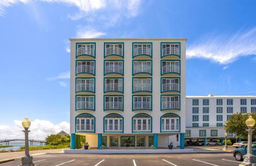 Midtown Ocean City Hotel | Coconut Malorie Resort Hotel, an Ascend Collection Hotel