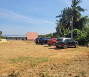 Kamalapur House | coconut tree guest house