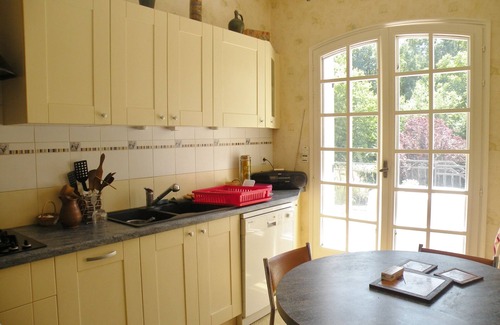Boutiers-Saint-Trojan Villa | Cocooning by Rés. Les Frugères with heated pool and hottub