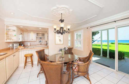 Seven Mile Beach Condo | Cocoplum #3 Oceanfront Condo on 7 Mile Beach