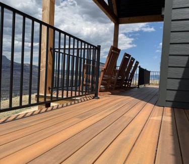 Wapiti House | Cody WY Yellowstone Luxury Mountain Retreat