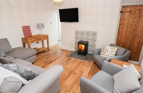 Burry Port House | Coeden Bach