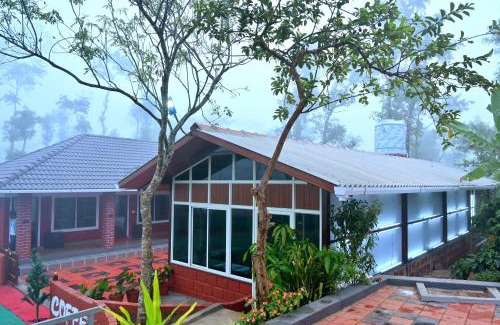 Sakleshpur House | Coffee Crown Homestay - 1KM Falls, Home Food & Coffee Estate
