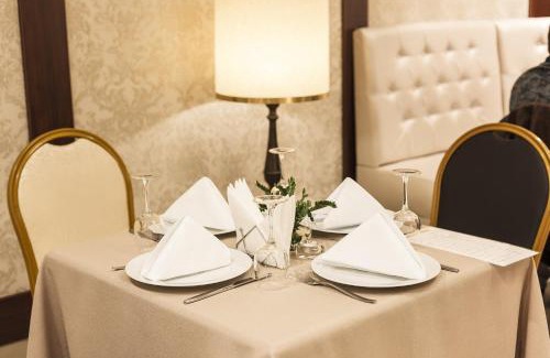 Cimislia District Hotel | Colinele Aurii Cimislia