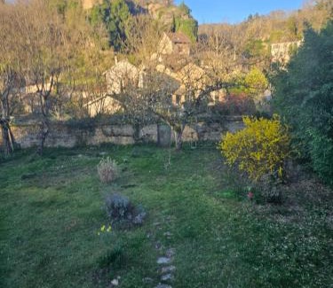 Cremieu Apartment | CoLiving des Moulins sur Crémieu 3étoiles - Proche de Lyon & Bugey