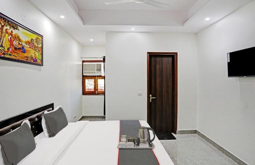Baraula Hotel | Collection O Hotel Near Logix City Centre