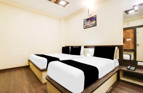 Shirdi Hotel | Collection O Palkhi Road Near Sai Baba Temple