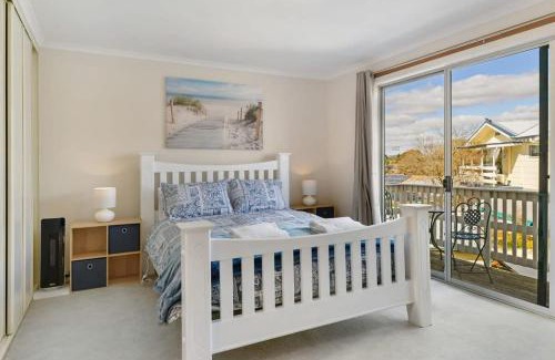 Calare House | Collwood Cottage Cosy & Free Wifi