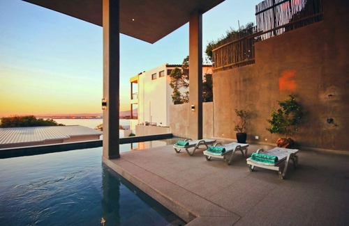 Gordon's Bay House | COLONEL'S ROOM