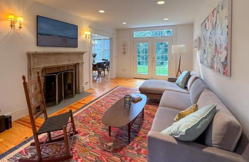 Town of Copake House | Colonial Classic