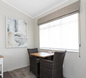 Tauranga South Hotel | Colonial Court Motor Inn