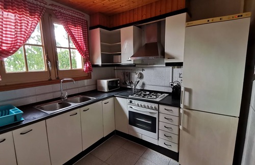 Montcada I Reixac House | Colonial House 20km from the center of Barcelona