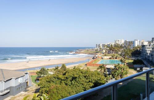 Margate Beach Apartment | Colonial Sands 403