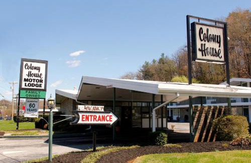 Roanoke Hotel | Colony House Motor Lodge