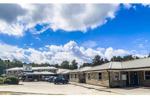 Columbus Hotel | Colony Inn By OYO Columbus US-280
