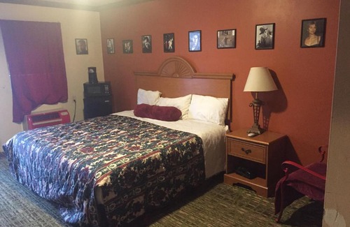 White Marsh Hotel | Colony inn motel