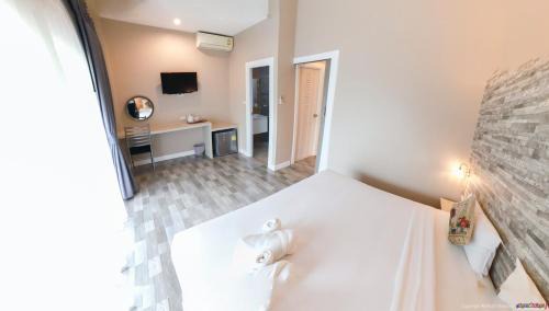 Sakon Nakhon Hotel | Color Ville Hotel SHA Certified
