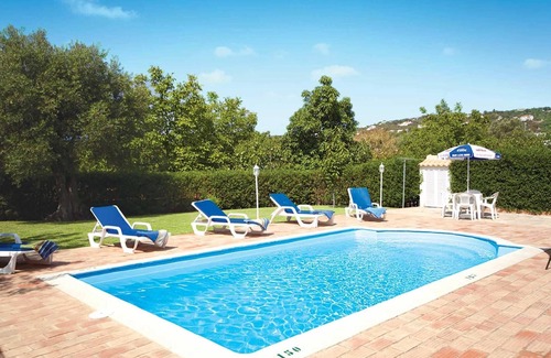 Quinta das Raposeiras Villa | Combines Portuguese style with modern comforts