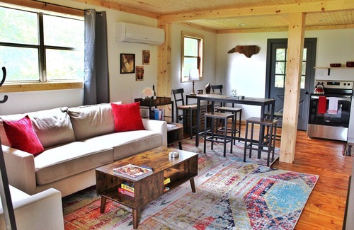 Elkin House | Come Get Cozy at Our Elkin Country Cottage