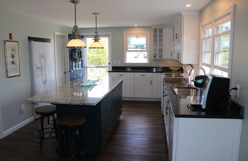 Sagamore Beach Cottage | Come to the Cape! Get away for the weekend! Private, peaceful beach!