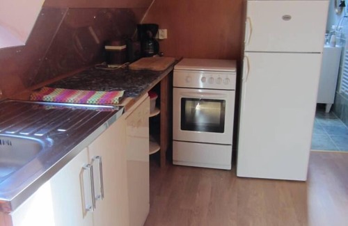 La Riviere-Saint-Sauveur Cottage | Comfortable character house