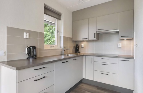 't Loo House | Comfort 6-person bungalow in the holiday park Landal Landgoed 't Loo