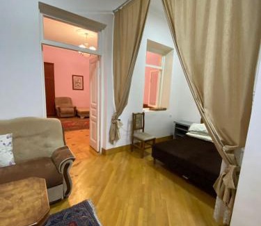 Kentron Villa | Comfort House City Center with Pool