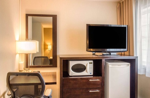 Halifax Hotel | Comfort Inn