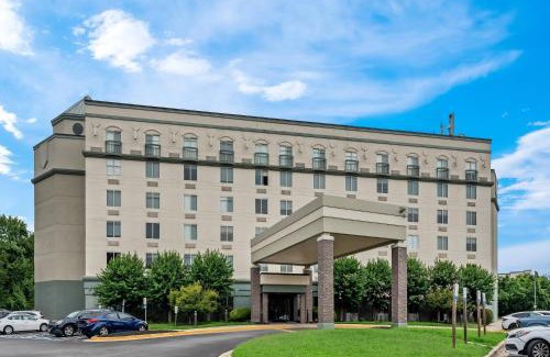 Lake Arbor Hotel | Comfort Inn Largo-Washington DC East