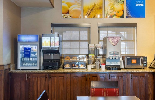 Marshall Hotel | Comfort Inn Marshall Station