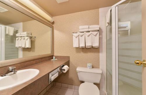 Calgary Hotel | Comfort Inn & Suites Airport South