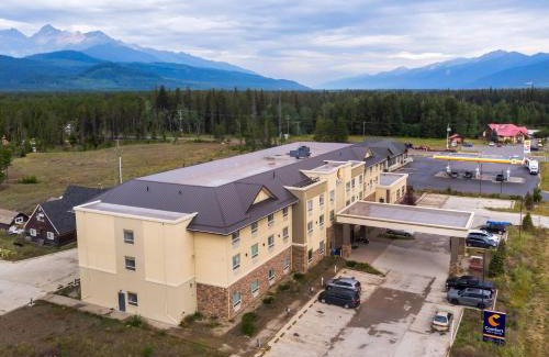 Valemount Hotel | Comfort Inn & Suites